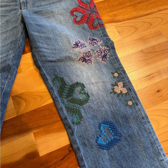 Lucky Brand “Nebula” Embroidered Cross Stitch Jeans – 12R Mid-Rise Boy Jean - Picture 8 of 14